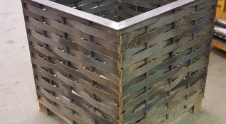 Réalisation de jardinières en acier